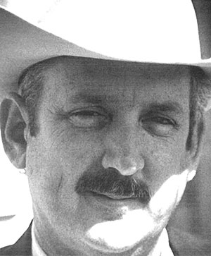 Dennis Lee Chapman Jr.
