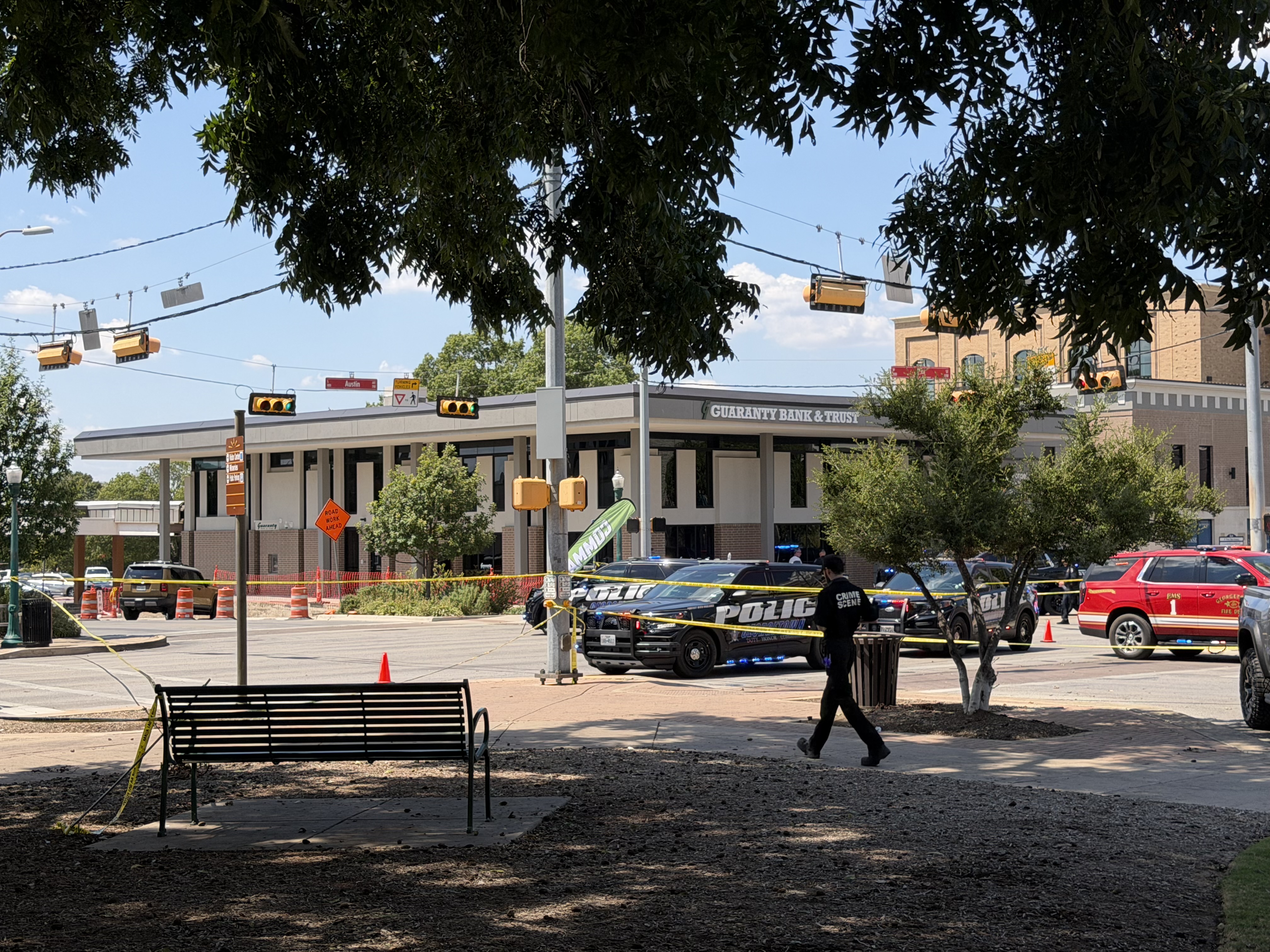 Officers with Georgetown Police Department close off the Square after an officer-involved shooting on Saturday. Photo by Kathryn Manasco
