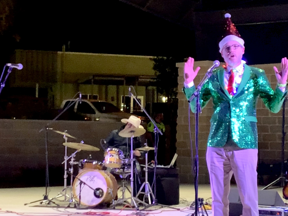Taylor Mayor Brandt Rydell addresses the crowd in Heritage Square.