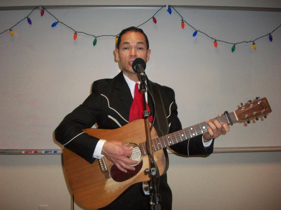 Musician Bob Appel was the featured performer and played a selection of holiday favorites, plus traditional country songs.