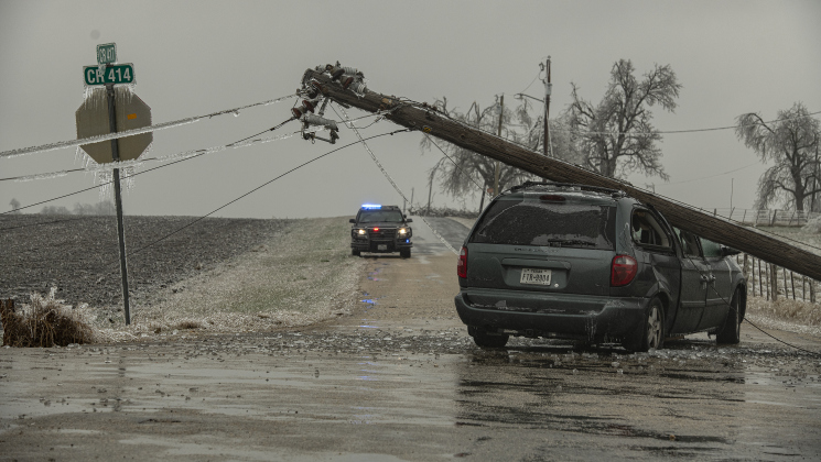 A vehicle ran into a utility pole at the intersection of County Road 414 and County Road 417 Wednesday, February 1, south of Granger Lake. (Photos by Andy Sharp)