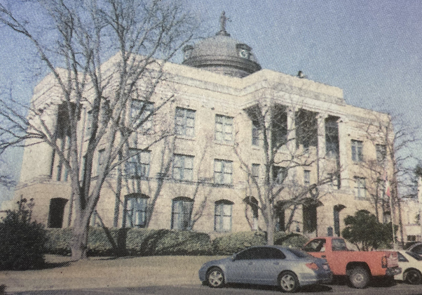The County Courthouse stands in 2004 before restoration efforts.