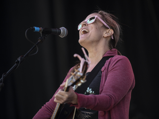 Barbara Nesbitt performs with Sister Golden Hair.