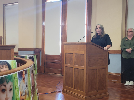 Texas Against Founder Stefanie Turner shares her testimony about fentanyl at the August 15 commissioners court meeting. Photo by Nalani Nuylan.