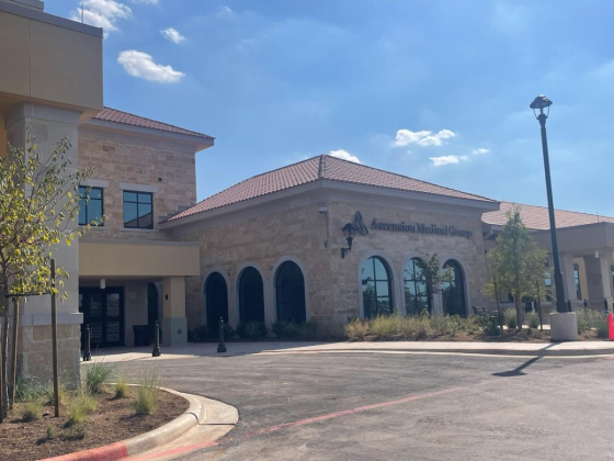 The new Ascension Medical Group facility in Georgetown opened next door to the new H-E-B in town. (Photo by Nicholas Cicale)