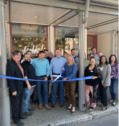 Members of Juliet’s Italian Kitchen and the Georgetown Chamber of Commerce gather at the storefront located at 701 South Main Street for an official ribbon cutting ceremony Thursday, October 19.  (Photo by Kaitlyn Wilkes)