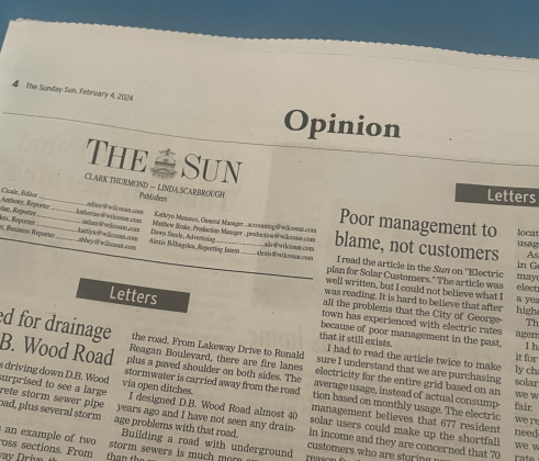 A Williamson County Sun Opinion page.