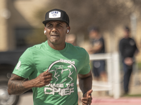 Georgetown I.S.D. Superintendent Dr. Devin Padavil competes in the 5K race.