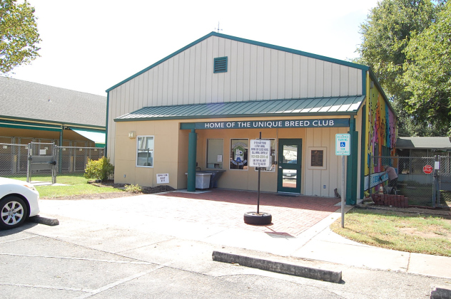 The Georgetown Animal Shelter was originally used for utility employees, which means the building was not intended to house an animal shelter.  (Photo by Kaitlyn Wilkes)