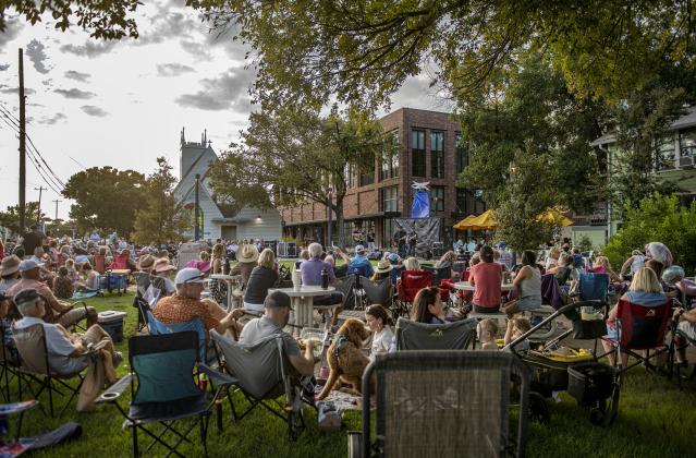 A crowd gathers at Founders Park for a First Friday concert by Landrum Turner and the The Boys From Tejas Meat Supply on Friday, September 6, 2024. The monthly free concert temporarily moved to this location while the Williamson County Courthouse grounds are closed.   Photo by Andy Sharp. 