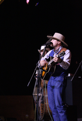Musician Doak Hensley was the music entertainment for the Chamber Gala. Mr. Hensley is a Florence native. After living in New York City for some time, he moved back to Texas to further his music career.