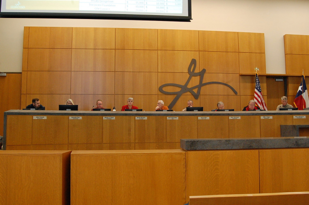 The proposed budget and tax rate were presented by city staff during the August 28 regular city council meeting. Both items were unanimously approved by city council. (Photo by Kaitlyn Wilkes)