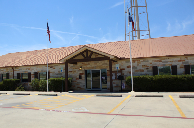 The City of Jarrell’s Town Hall located at 161 Town Center Boulevard. Photo by Nalani Nuylan.