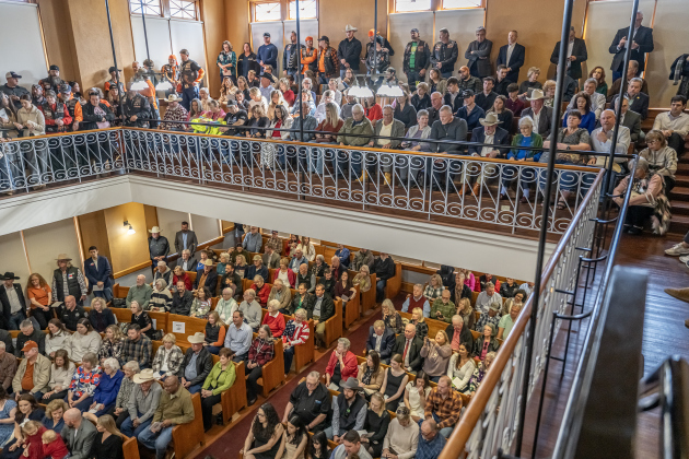 Both levels of the Williamson County Courthouse 26th District courtroom were full during induction ceremonies for newly-elected Williamson County officeholders.