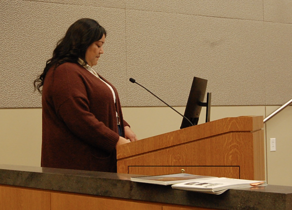 Christina Calixtro, San José Neighborhood Association president, speaks to council members about her concerns related to residential building height. (Photo by Kaitlyn Wilkes)