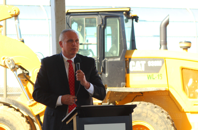 Juvenile Services Executive Director Scott Matthew thanks the Juvenile Board and Justice Center staff during the ceremony.