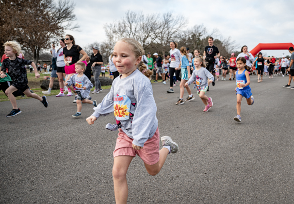 Children 10 and under take part in the one-mile fun run during the 30th Annual Cupid’s Chase, held in San Gabriel Park on Saturday, February 8, 2025. The event is sponsored by the Georgetown Parks Department.   Photo by Andy Sharp.