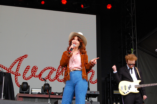 Despite the cold on Sunday, Willow Avalon brought a bouncy energy to the Pony Up stage.