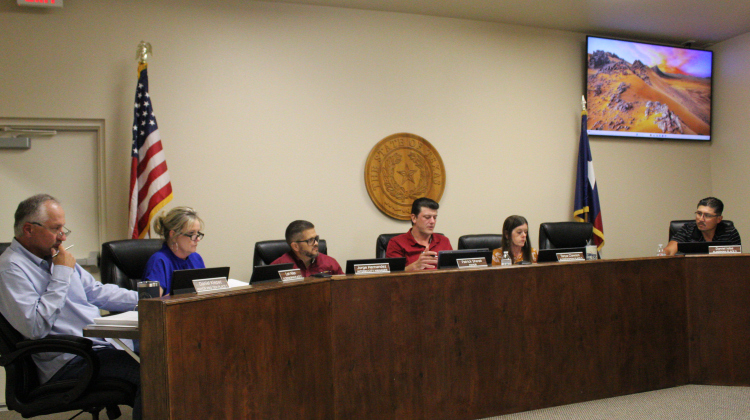 Jarrell City Council discusses the tax abatement agreement for Labatt Food Services to begin operations during the July 1 council meeting. Photo by Nalani Nuylan.