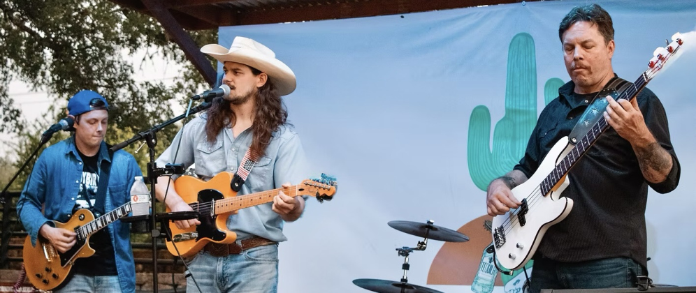 Keller Driskill &amp; the Wildcards bring  energy to Dale’s Essenhaus