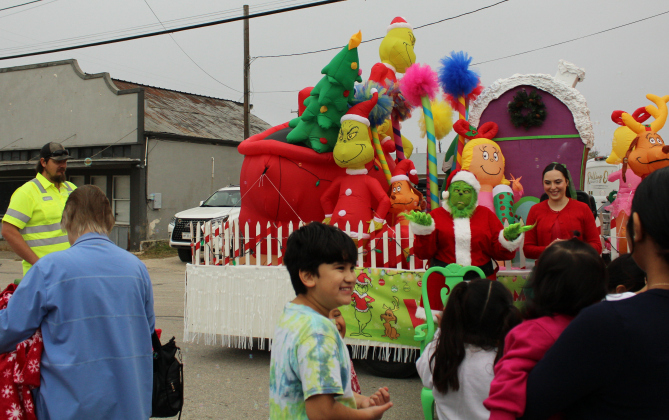 Florence business Lee’s Wrecker Service towed the Grinch and Whoville into Florence for the city’s annual Christmas on Main Street parade on Saturday, December 13.