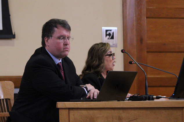 Williamson County Elections Administrator Bridgette Escobedo, right, presents her testimony on the Primary Elections during the March 25 special-called Commissioner court meeting. She is joined by Election Attorny Eric Opiela as counsel. Photo by Nalani Nuylan.