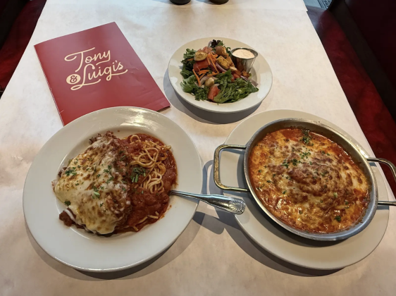 Chicken parmesan (left) and lasagne (right) are the most popular dishes at Tony &amp; Luigi’s. Photo by Abbey Archer