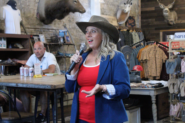 Catherine Totty kicks off her campaign to be Williamson County’s tax assessor-collector at Mesquite Creek Outfitters on August 19. Photo by Nalani Nuylan.