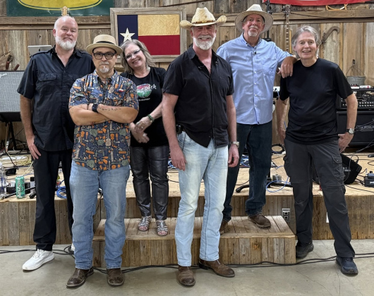 High Strung will bring classic rock, three-part harmonies and electric guitar leads to Barrow Brewing in Salado on Friday, September 25.