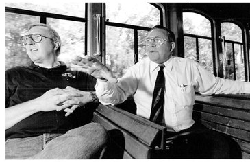 Mayor Leo Wood (right) discusses city business with Chamber of Commerce member Gordon Baker in 1996. SUN ARCHIVE