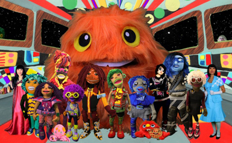 A still from "Spectra Force Vive: Infinite Pie Delivery Service," a 33:32 minute video by JooYoung Choi.