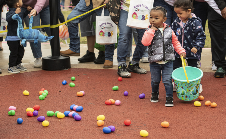 Stormi Fields, 2, left,  is joined by her cousin Wynter Fields, 3, right.