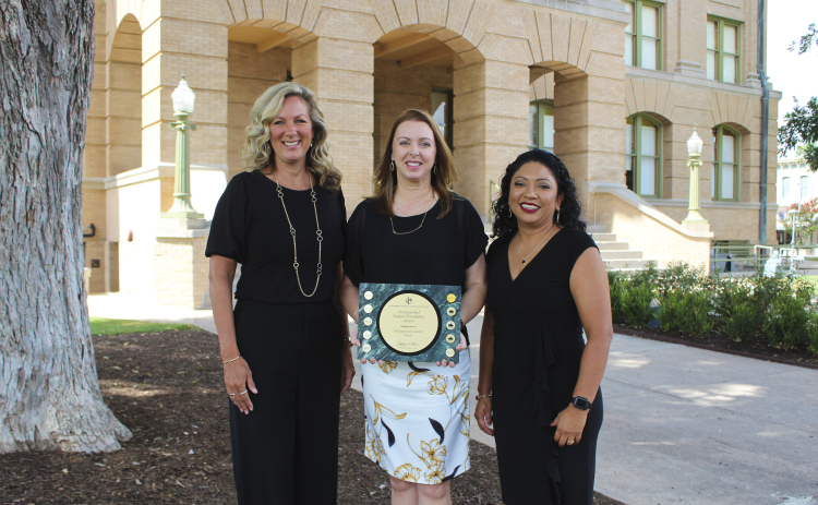 The Williamson County Budget Office Receives Distinguished Budget Presentation Award. From left to right Ashlie Holladay, Sarah Crain and Saira Hernandez. Courtesy of Williamson County.