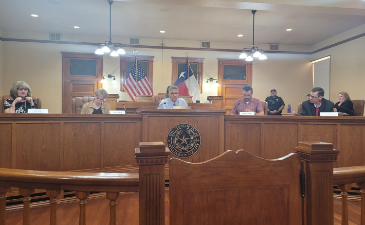 Williamson County Elections Commission votes to approve elections administrator Chris Davis resignation at August 9 meeting. Photo by Nalani Nuylan.
