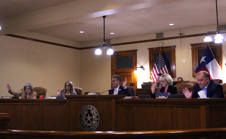 The Williamson County Commissioners vote to approve the Budget and Tax Rate for Fiscal Year 2025 during the August 27 meeting at the historic courthouse. Photo by Nalani Nuylan.