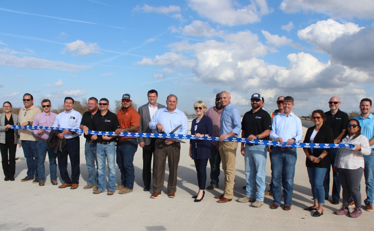 From left to right: Loretta Schietinger, Oscar Salazar-Bueno, Kyle Russell, Donald Peterson, Levi Pickett, Josh Little, Victor Rodriguez, Nick Woolery, Precinct 4 Commissioner Russ Boles, Precinct 3 Commissioner Valerie Covey, Steven Shull, Georgetown Mayor Josh Schroeder, Josh Little, Klye Wilganowski, Eddie Church, Kelley Hernandez-Host, Chris Bradley, Amalia Puentes-ZuaZua, Garett Sartin. Photo courtesy of Williamson County.