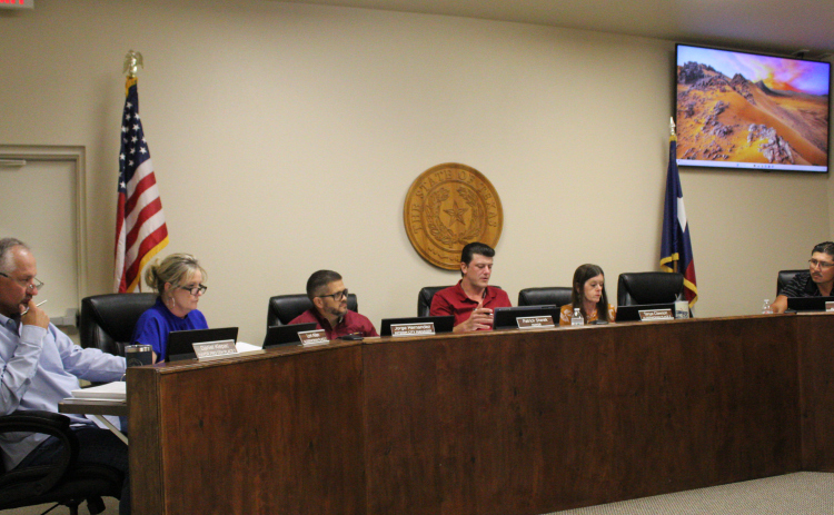 Jarrell City Council discusses the tax abatement agreement for Labatt Food Services to begin operations during the July 1 council meeting. Photo by Nalani Nuylan.