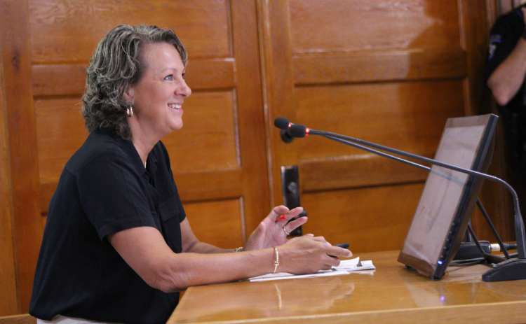County Budget Officer Ashlie Holladay presents the proposed Fiscal Year 2026 Budget to the Williamson County Commissioners Court, August 5. Photo by Nalani Nuylan.
