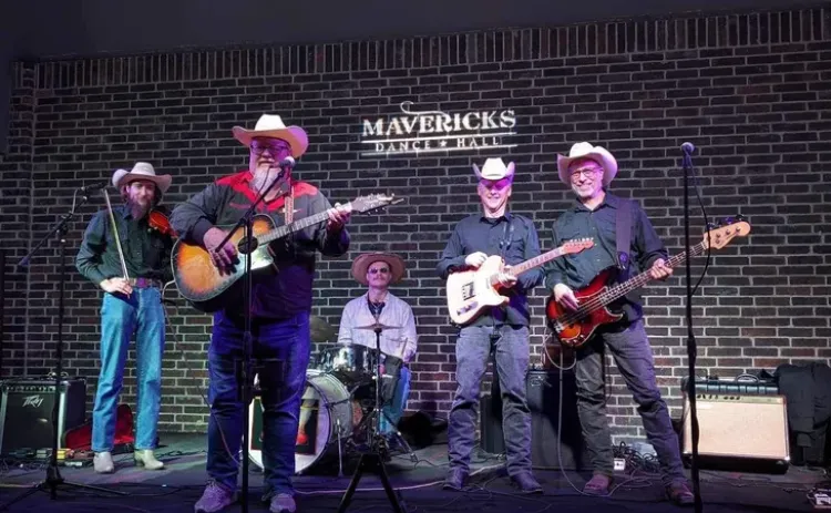 Bertram’s Globe Theatre will host The Glen Collins Band for Honky Tonk Wednesday June 3.