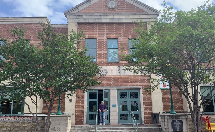 Georgetown Public Library